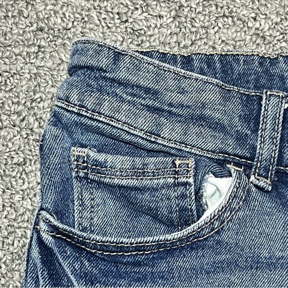 GAP Stretch Midi Shorts Girls Size 14 Blue Denim Cut Off - Picture 2 of 9